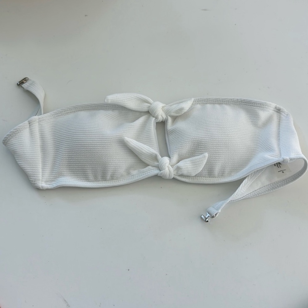 White swim bottom & bandeau top, small no brand